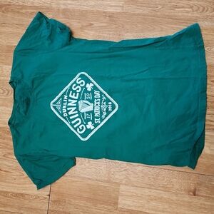 Guinness St Patrick's tee shirt sz M